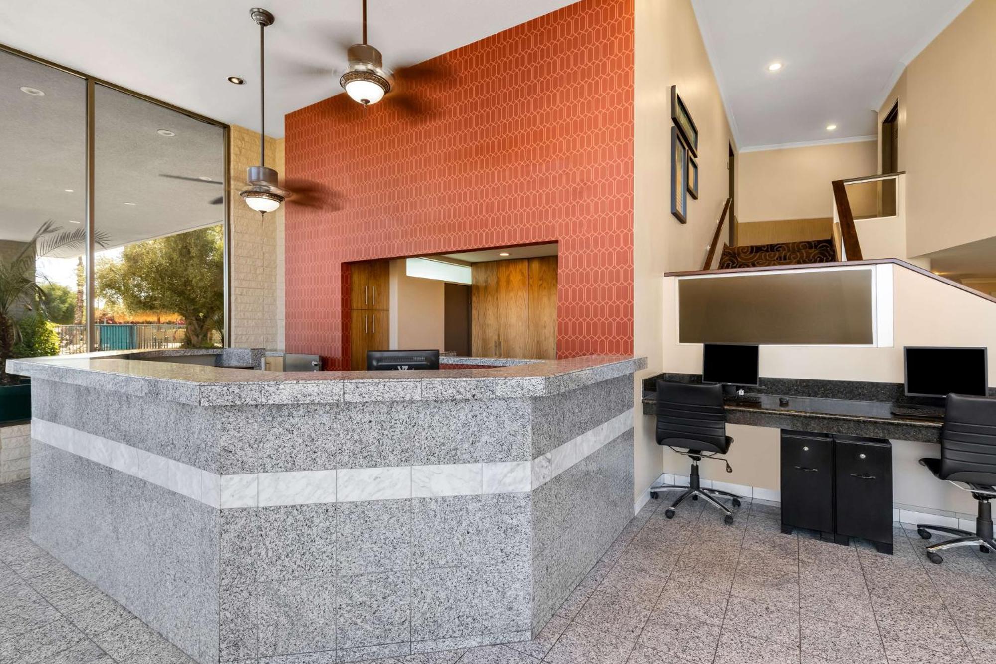 Best Western Date Tree Hotel Indio Exterior photo